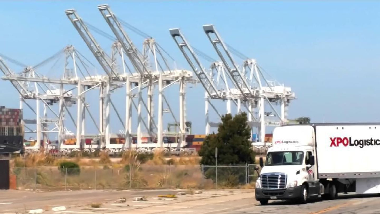 Xpo Logistics-Home Delivery (Boi) logo