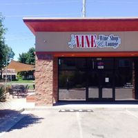 Vine Wine Shop & Lounge logo