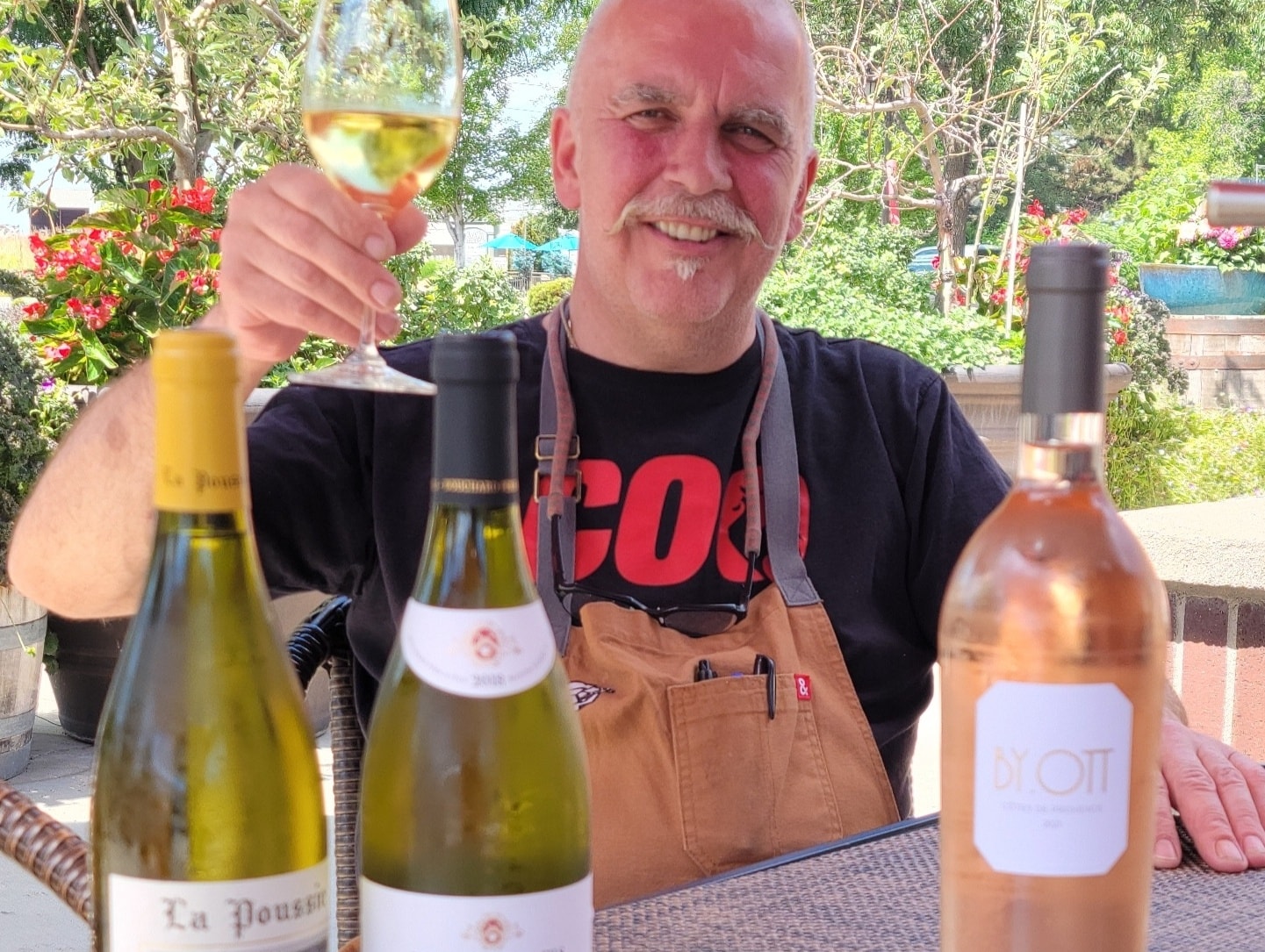 Bacquet's French Restaurant logo