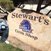 Stewart'S Gem Shop logo